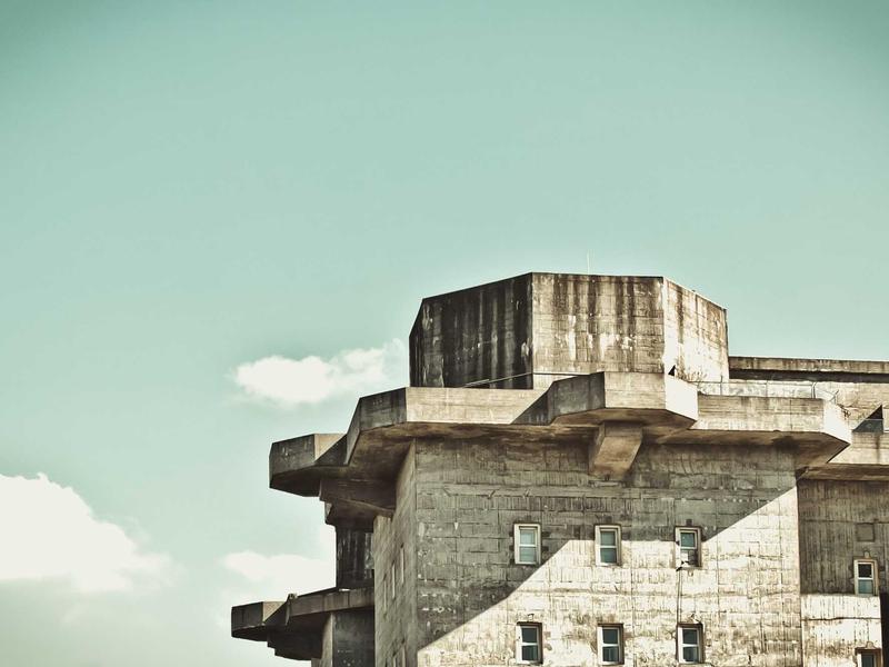 意大利五渔村<br>qyo4zwyv.cn 悬崖彩色房子